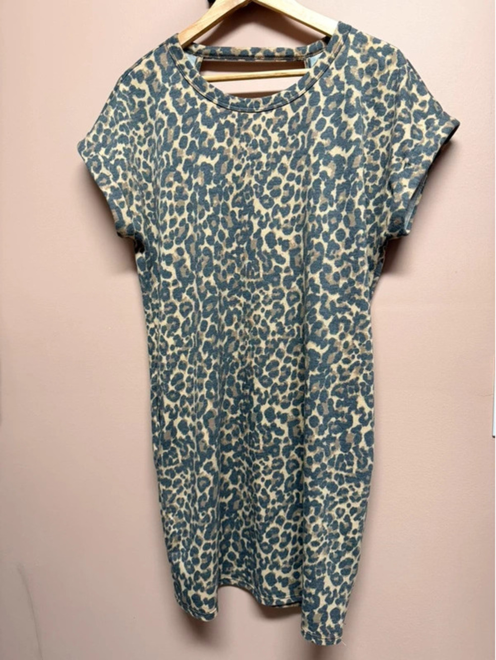 First Love by Lovelyn Cheetah / Leopard Print Cutout Back T-Shirt Dress